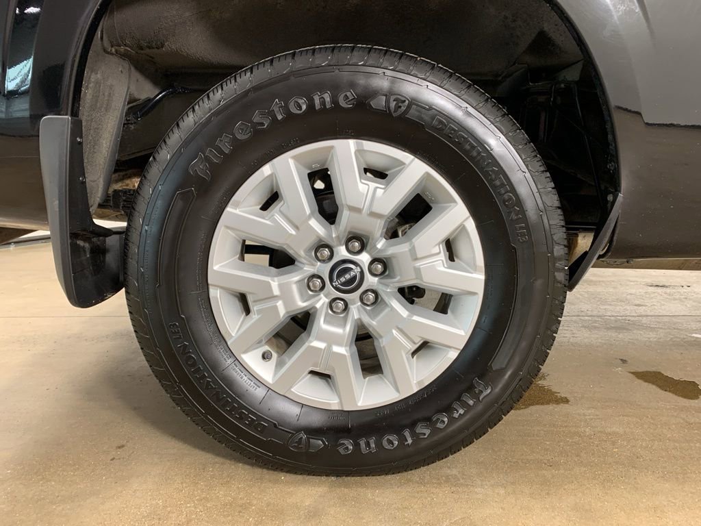 Used 2023 Nissan Frontier SV w/ Technology Package image 34