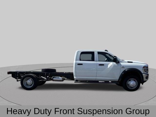 New 2026 RAM 5500 Tradesman w/ Chrome Appearance Group AWD/4WD image 9