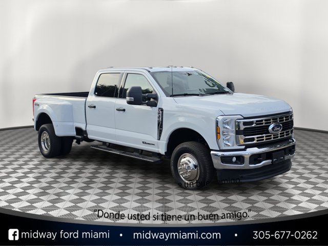 Certified 2025 Ford F450 XLT AWD/4WD image 1