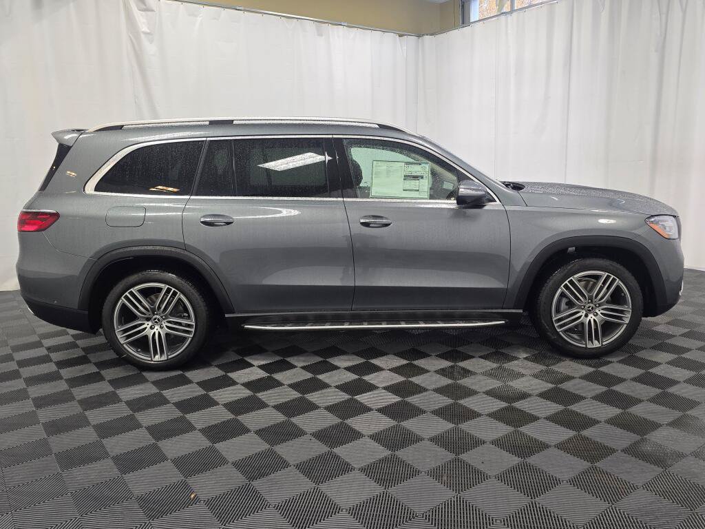New 2026 Mercedes-Benz GLS 450 4MATIC image 7