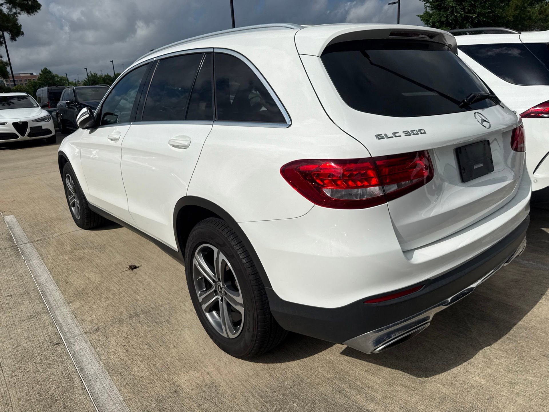 Used 2019 Mercedes-Benz GLC 300 4MATIC image 6