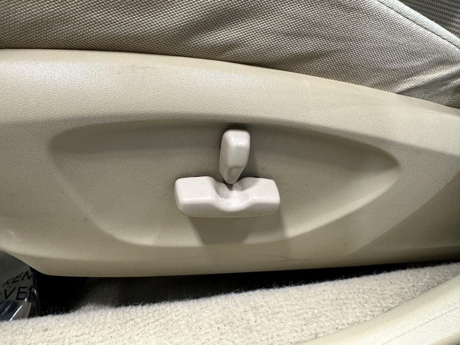 Used 2007 Subaru Forester 2.5X w/ Popular Equipment Group 1G image 16