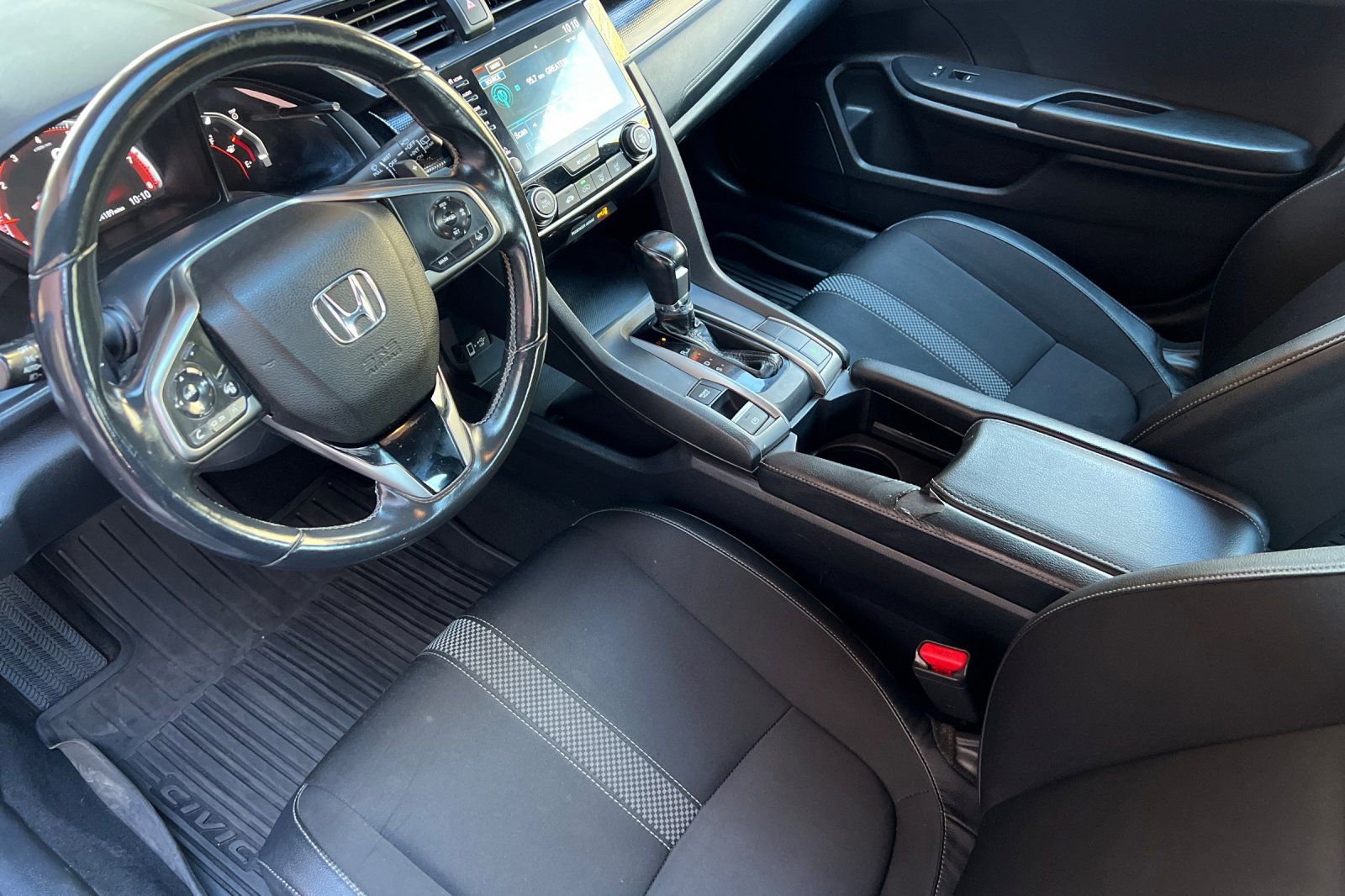 Used 2021 Honda Civic Sport image 11