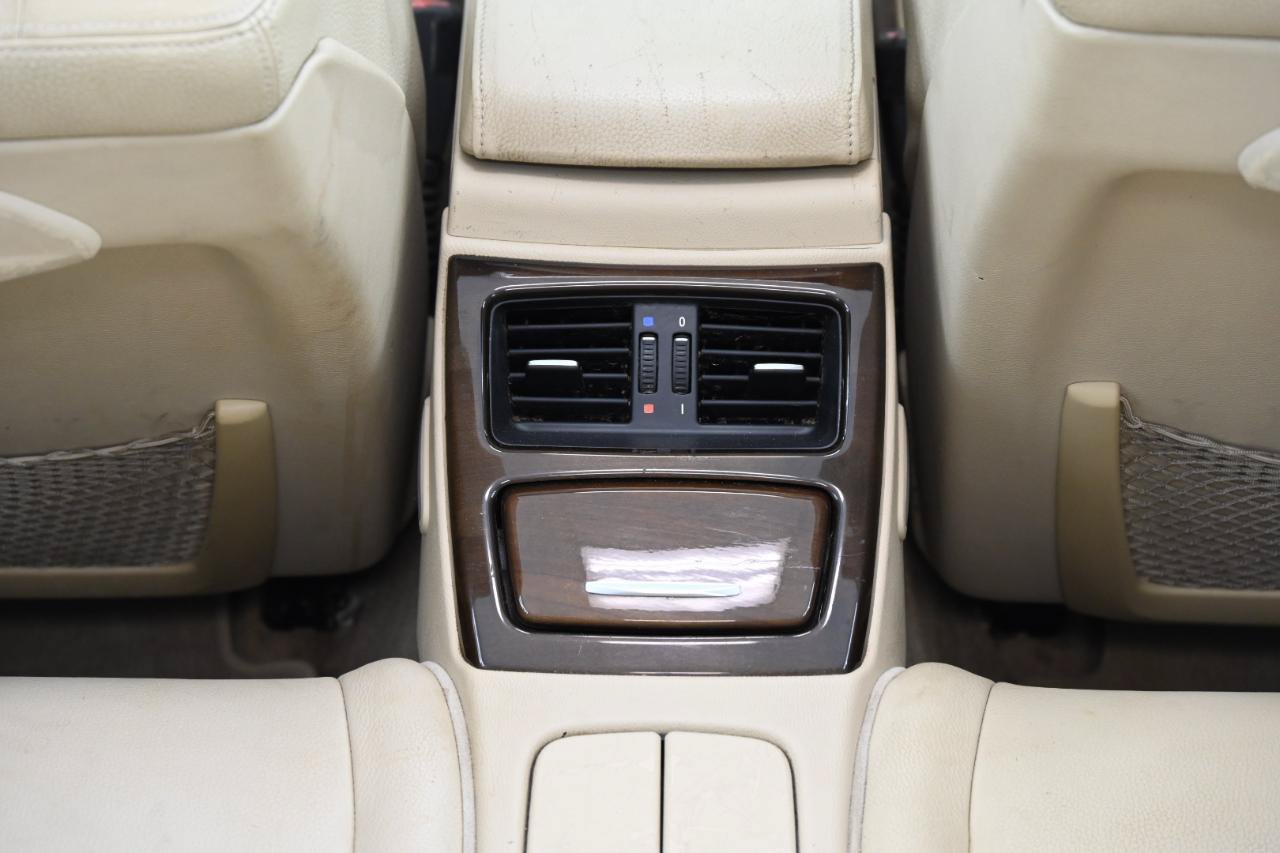 Used 2012 BMW 328i Convertible RWD image 35