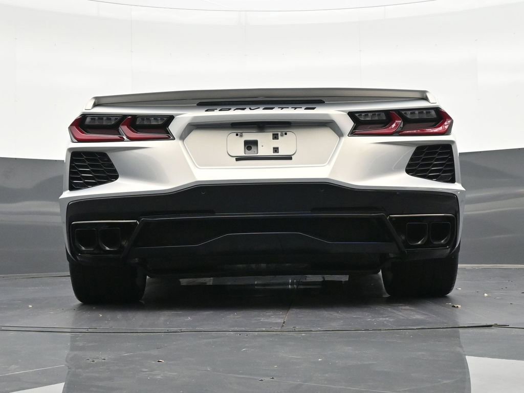 Used 2024 Chevrolet Corvette Stingray Preferred Cpe w/ Z51 Performance Package RWD image 28
