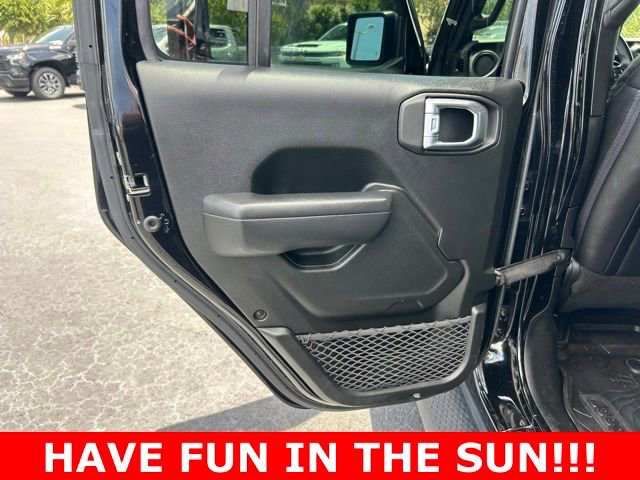Used 2022 Jeep Wrangler Unlimited Sport w/ Sun And Sound Package AWD/4WD image 13