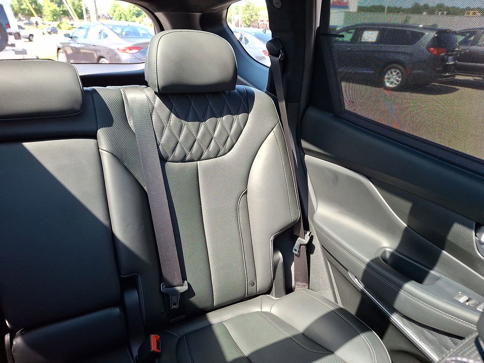 Used 2022 Hyundai Santa Fe Calligraphy image 14