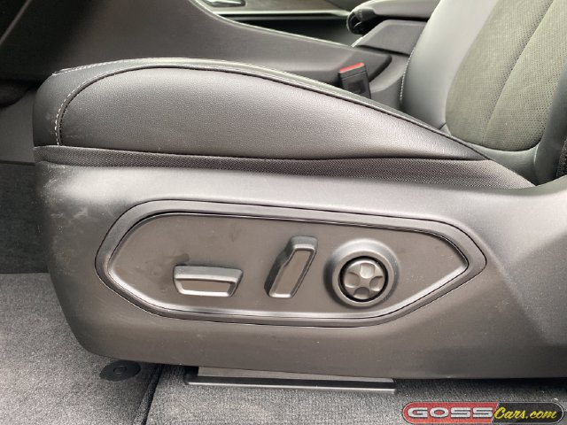 New 2026 Jeep Grand Cherokee Altitude AWD/4WD image 26