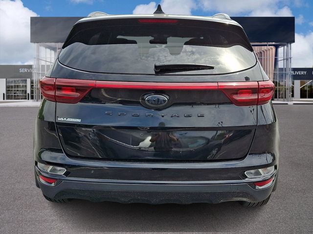 Certified 2022 Kia Sportage Nightfall Edition FWD image 5