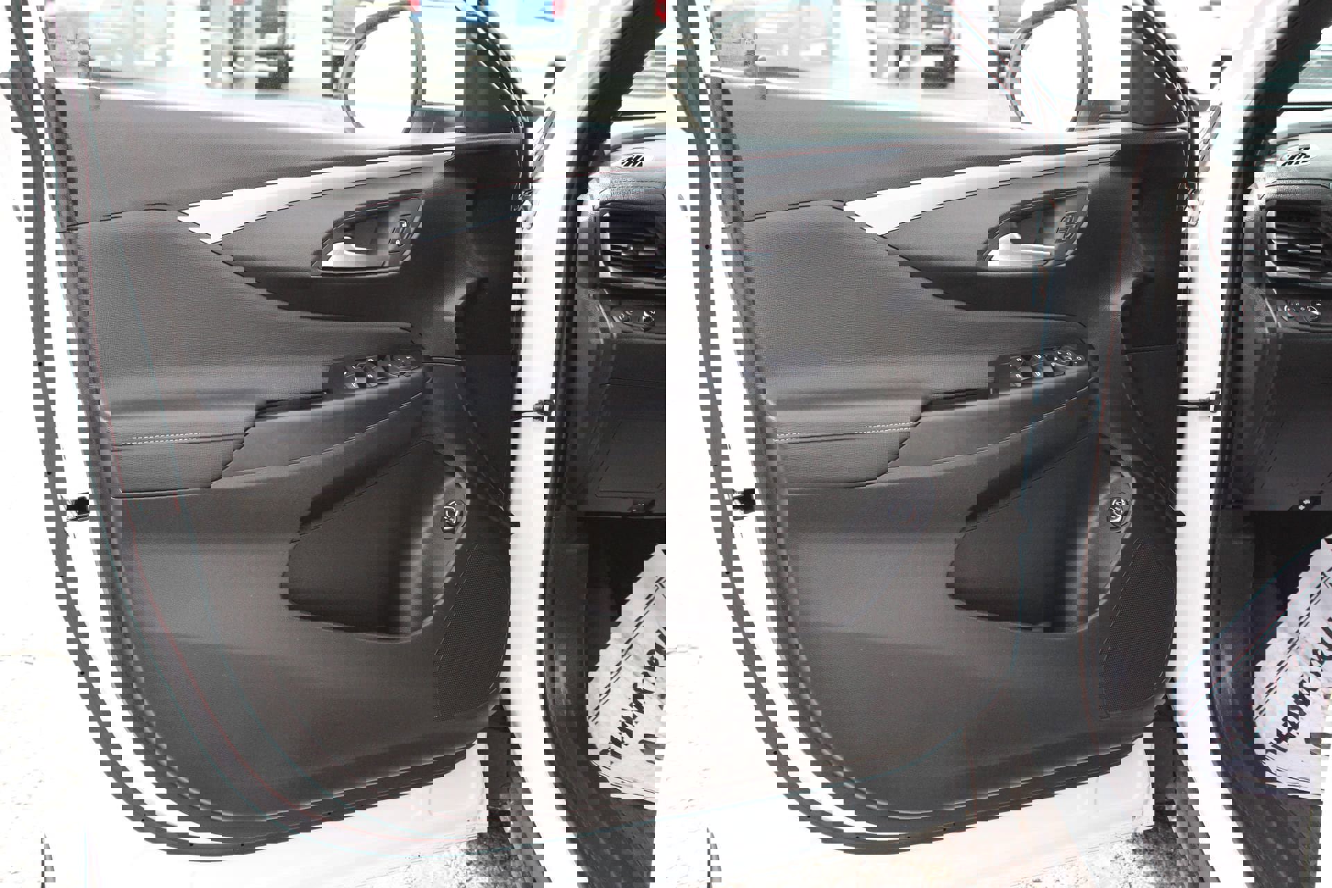 Used 2024 Buick Envista Preferred w/ Convenience I Package image 12