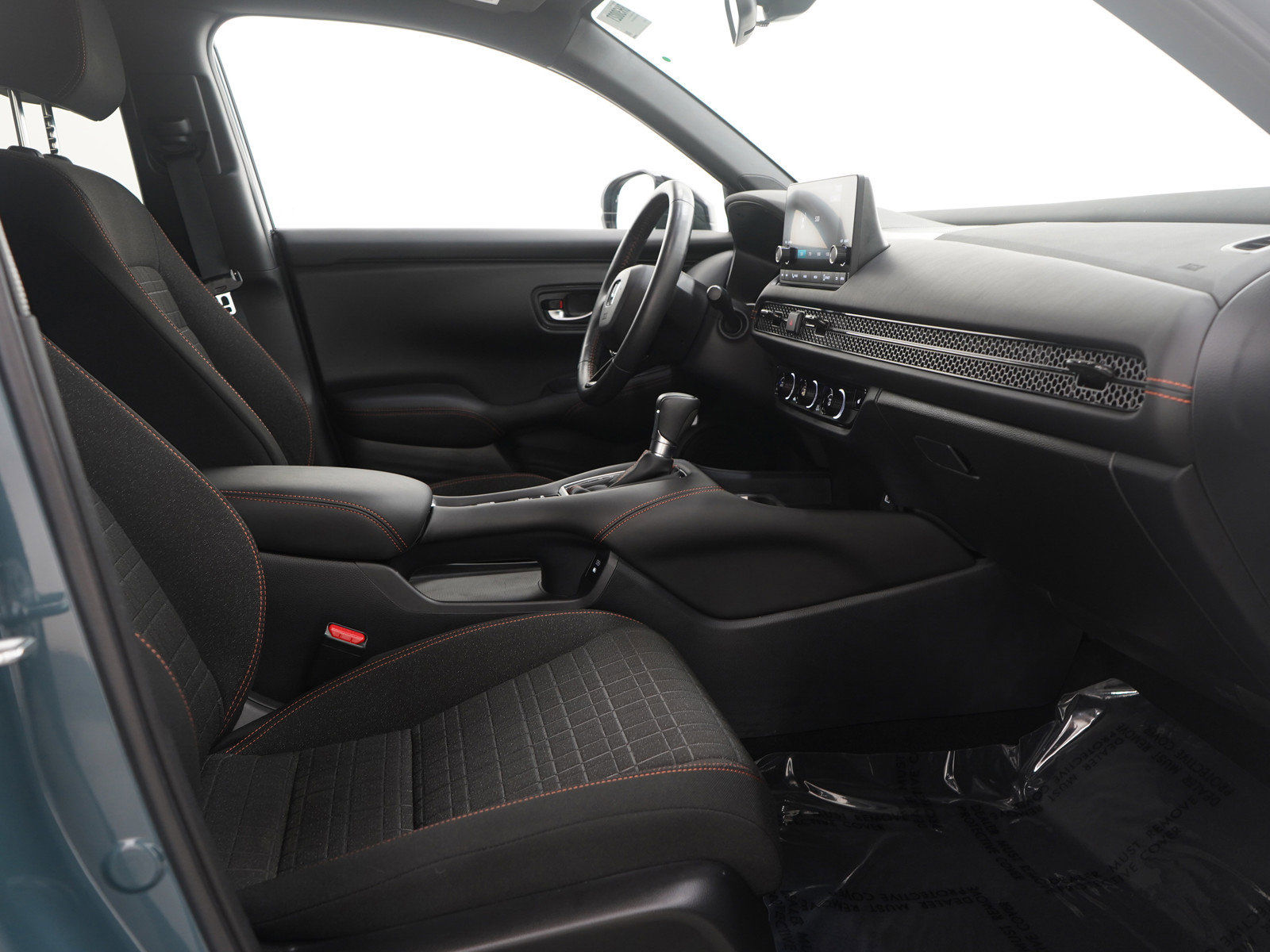 Used 2024 Honda HR-V Sport image 11