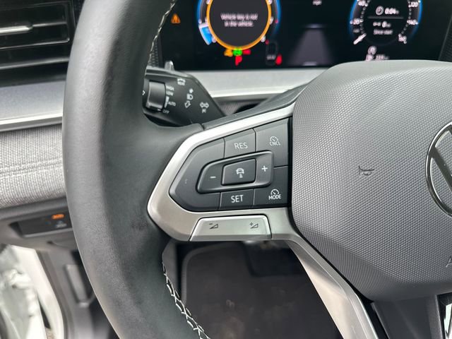 Certified 2025 Volkswagen Tiguan S image 17