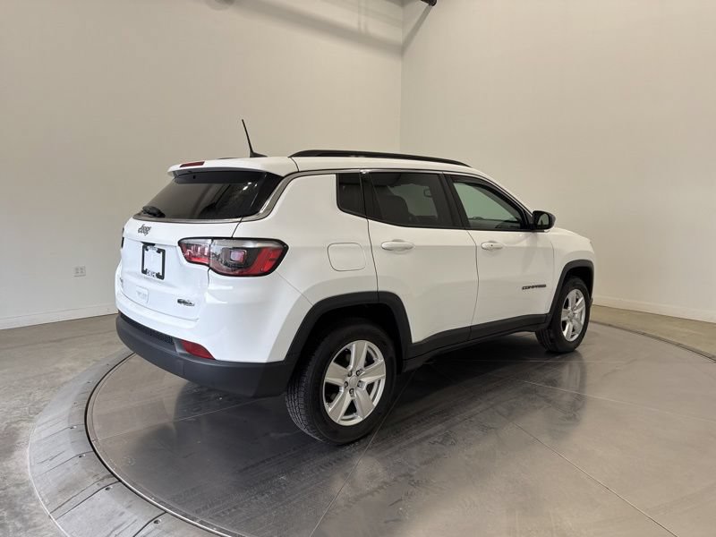 Used 2022 Jeep Compass Latitude w/ Convenience Group AWD/4WD image 7