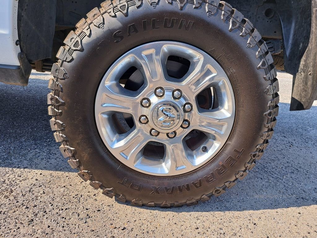 Used 2024 RAM 3500 Big Horn AWD/4WD image 28