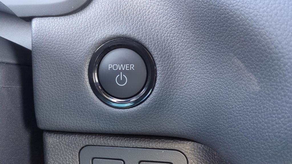 New 2026 Toyota Tundra Limited AWD/4WD image 21