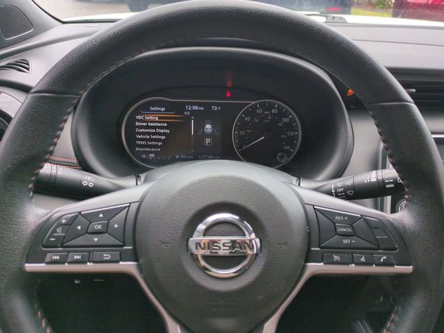 Used 2020 Nissan Kicks SR image 28