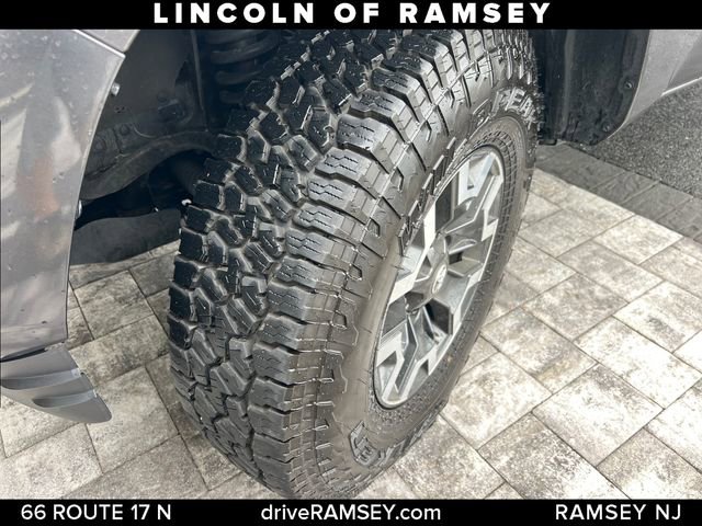 Used 2023 Toyota Tacoma SR w/ SR Convenience Package AWD/4WD image 29