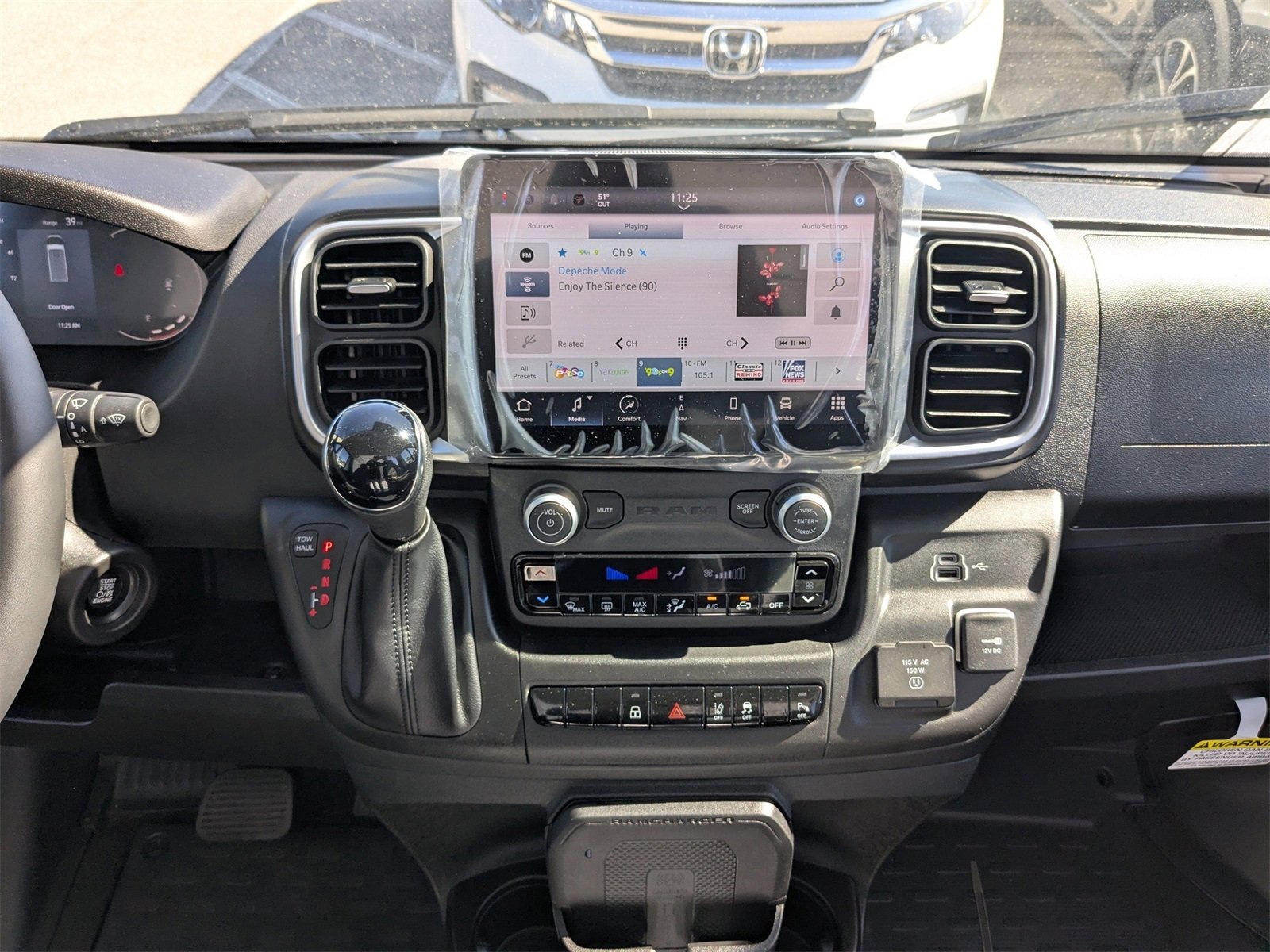 Used 2025 RAM ProMaster 3500 w/ Quick Order Package 22G SLT image 19