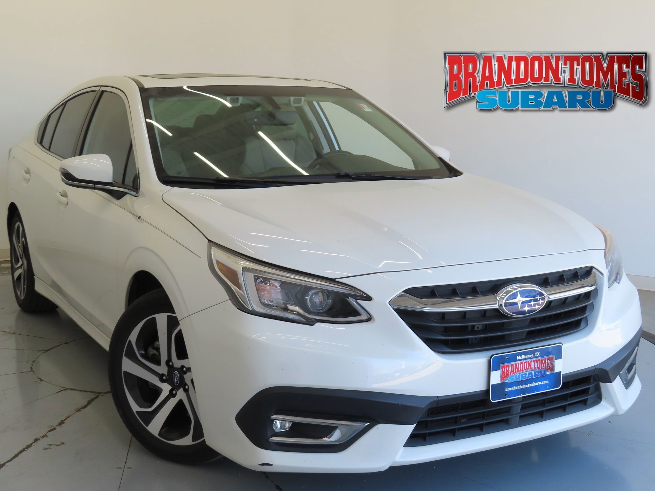 Certified 2022 Subaru Legacy Limited image 1