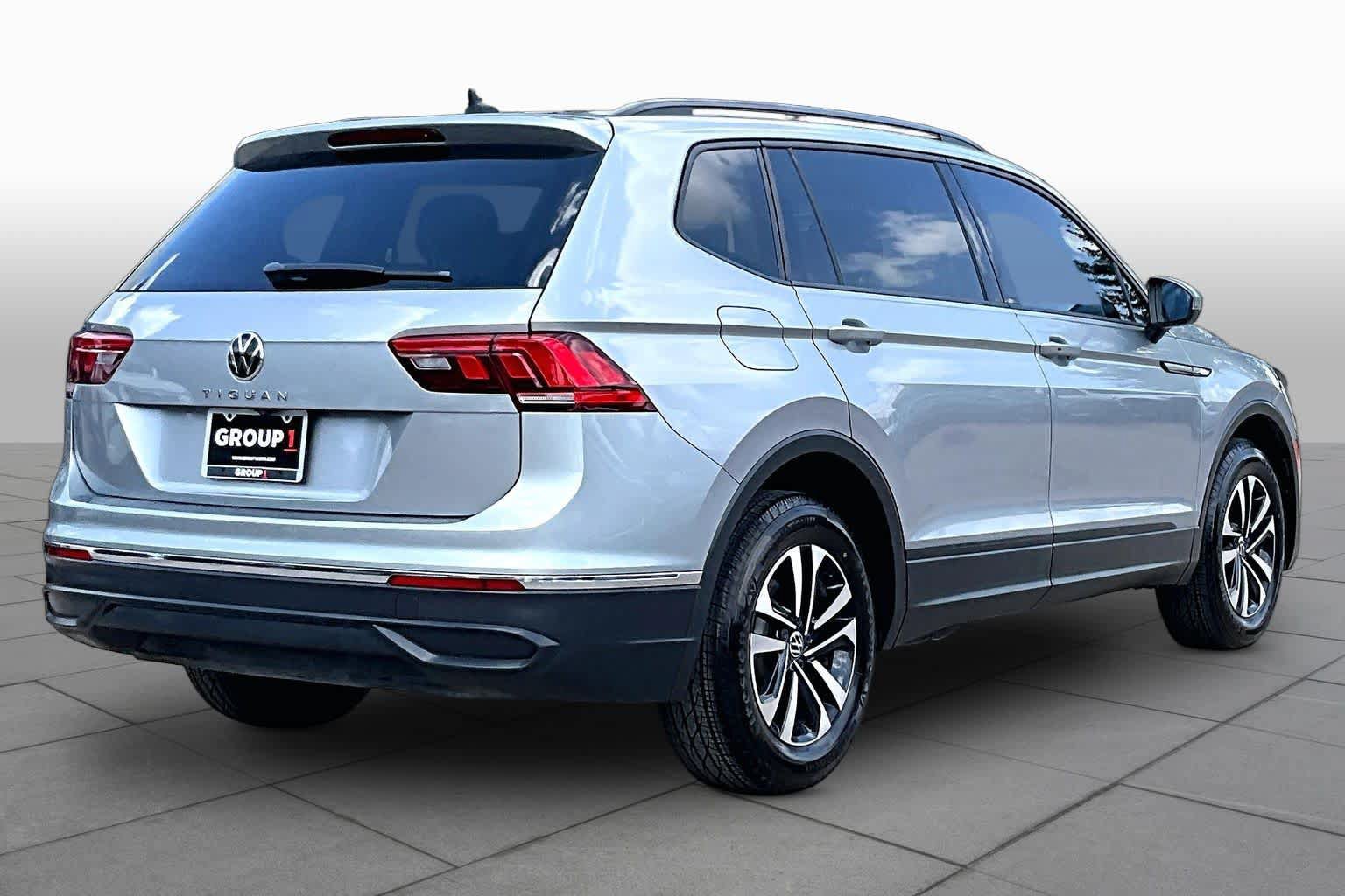 Used 2022 Volkswagen Tiguan S FWD image 13