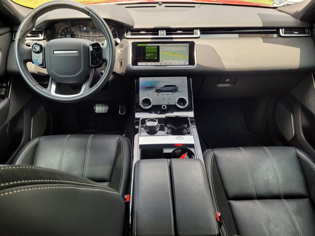 Used 2020 Land Rover Range Rover Velar R-Dynamic S image 17