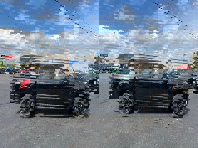 New 2025 Ford F150 XLT w/ Equipment Group 302A MID image 6