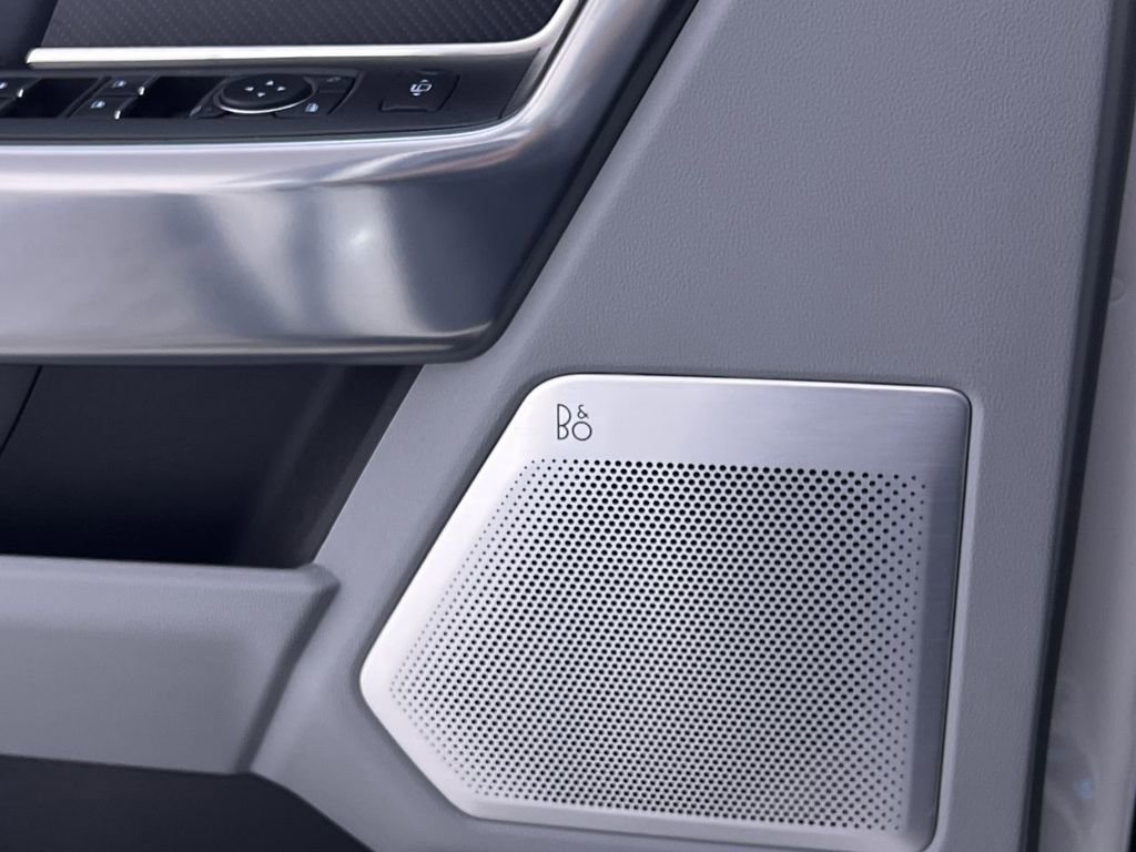 Used 2024 Ford F250 Limited w/ FX4 Off-Road Package image 32