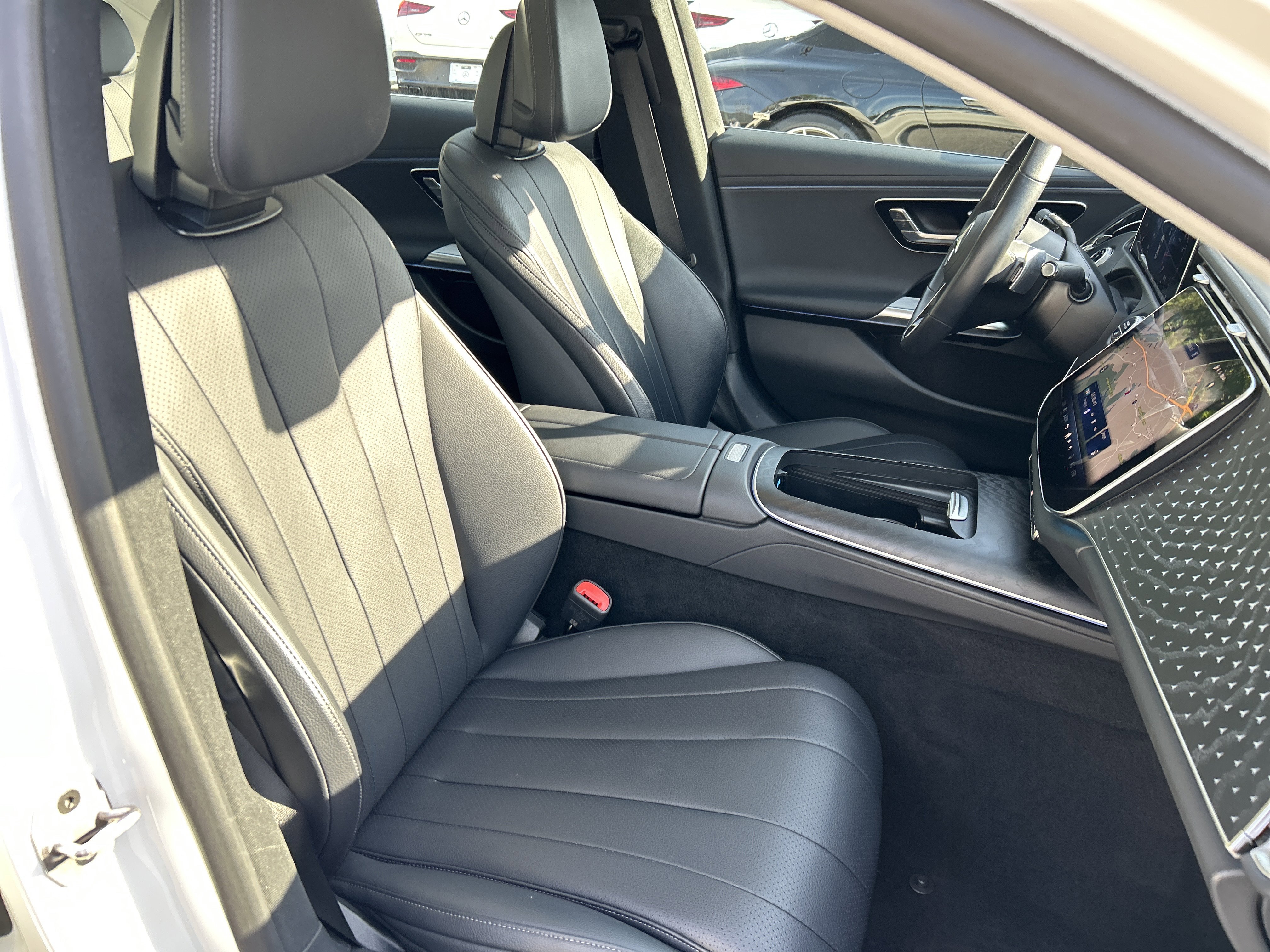 Certified 2025 Mercedes-Benz E 350 Sedan w/ Winter Package image 50