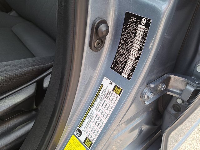 Used 2023 Toyota Corolla LE FWD image 27