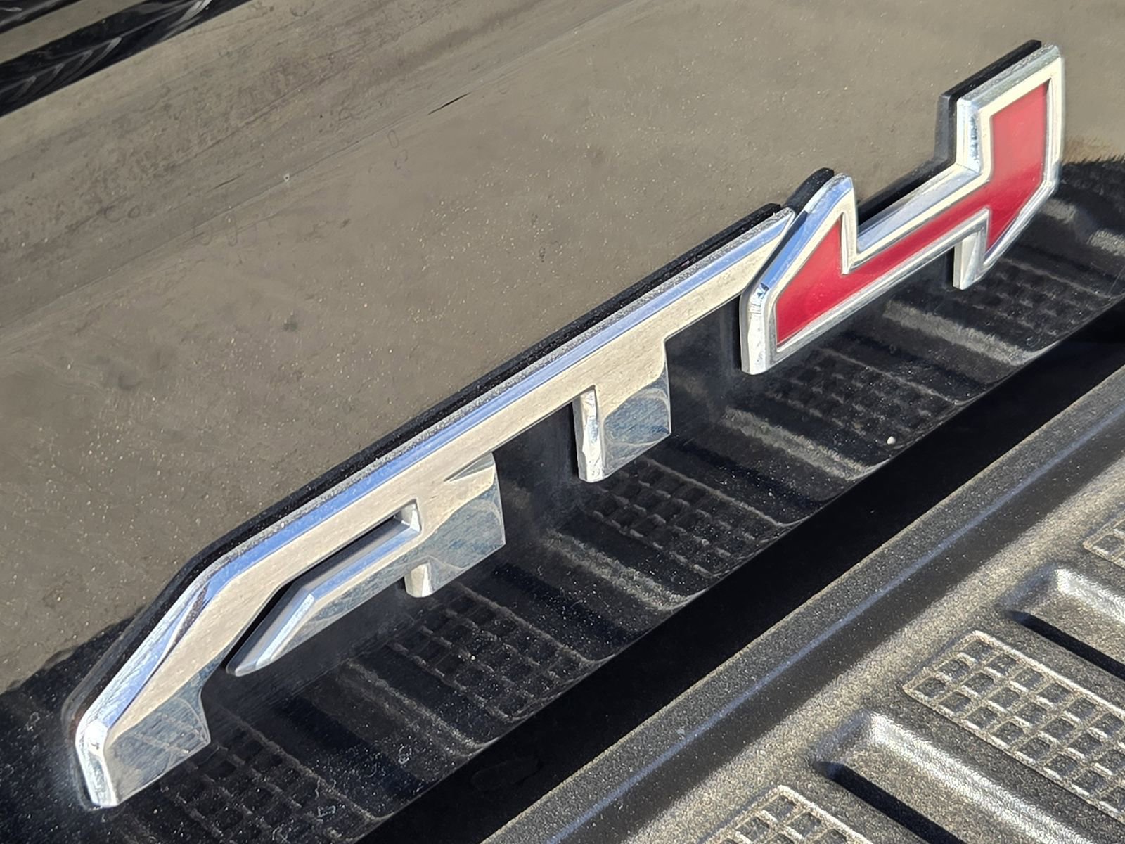 Used 2019 GMC Sierra 1500 AT4 w/ AT4 Premium Package image 14