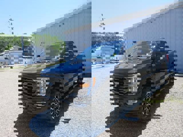 Certified 2023 Ford F150 XLT w/ Equipment Group 302A High image 3