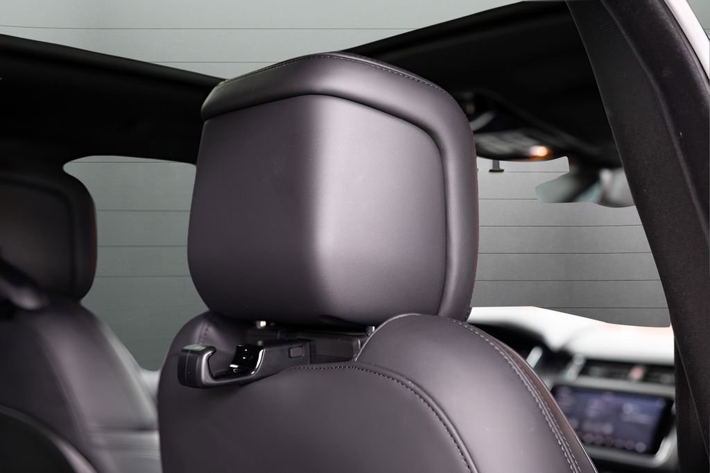 Used 2020 Land Rover Range Rover Sport HSE Dynamic image 71