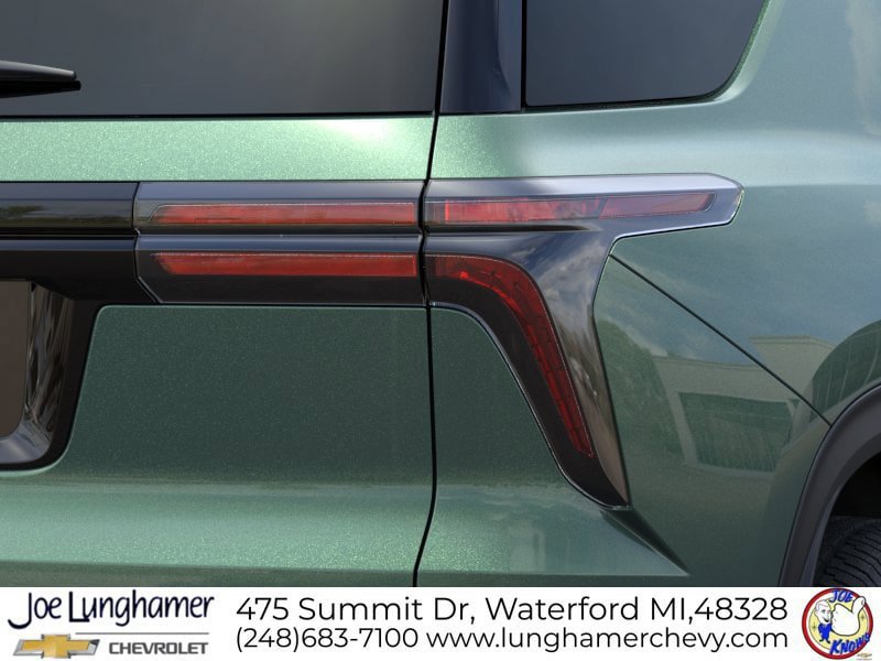 New 2027 Chevrolet Traverse LT w/ Midnight/Sport Edition AWD/4WD image 11