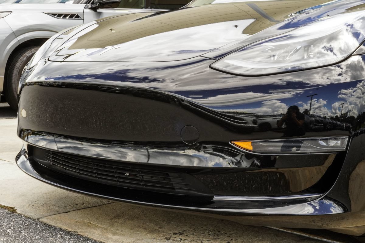 Used 2023 Tesla Model 3 Performance AWD/4WD image 3