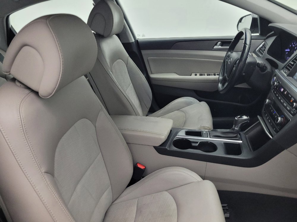 Used 2017 Hyundai Sonata Sport w/ Value Edition Package 02 image 21