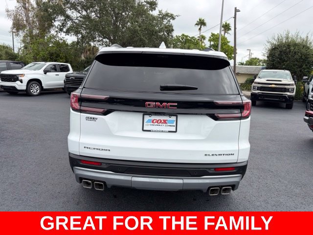 Used 2026 GMC Acadia Elevation FWD image 5
