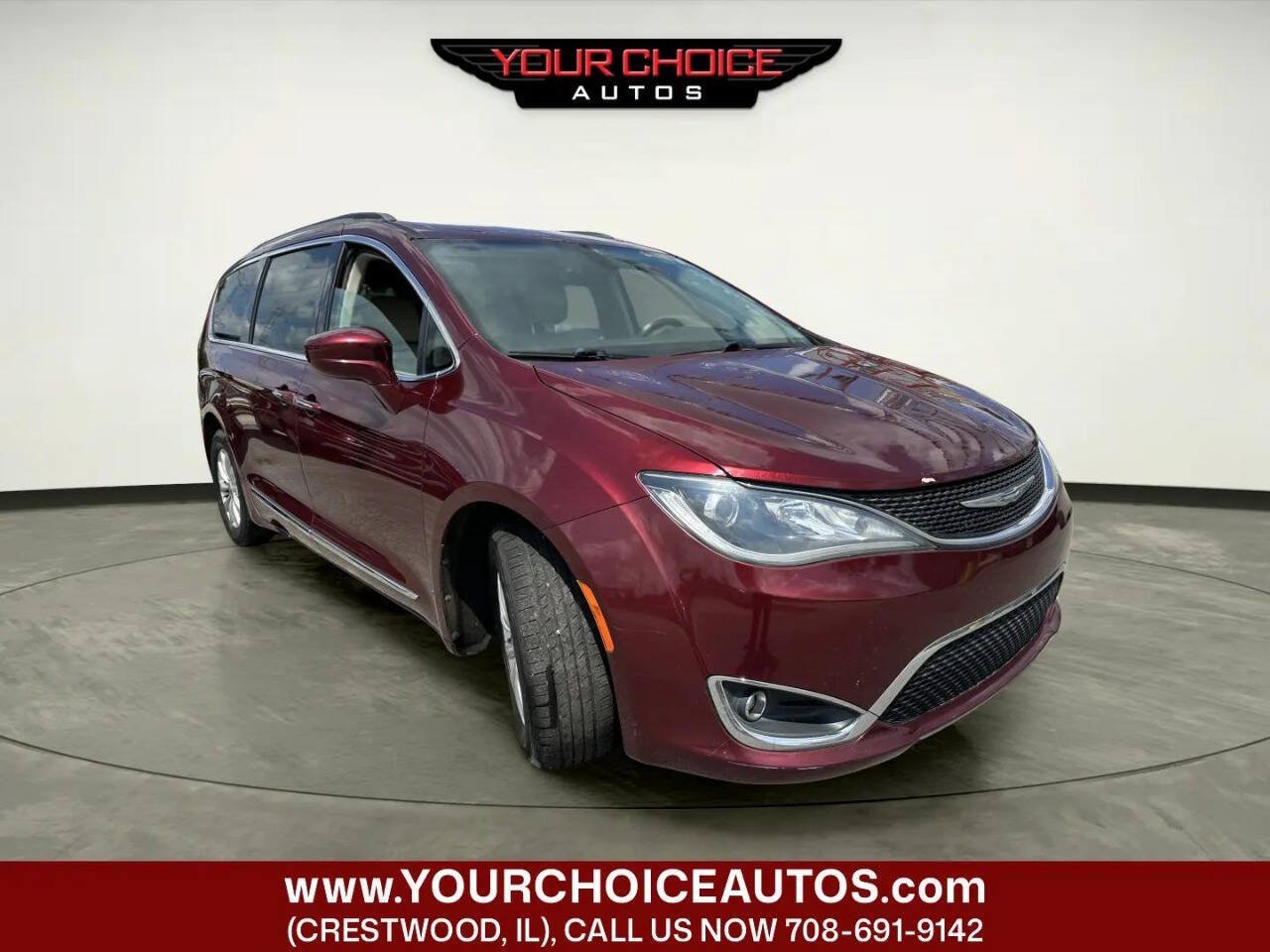 Used 2017 Chrysler Pacifica Touring-L FWD image 7