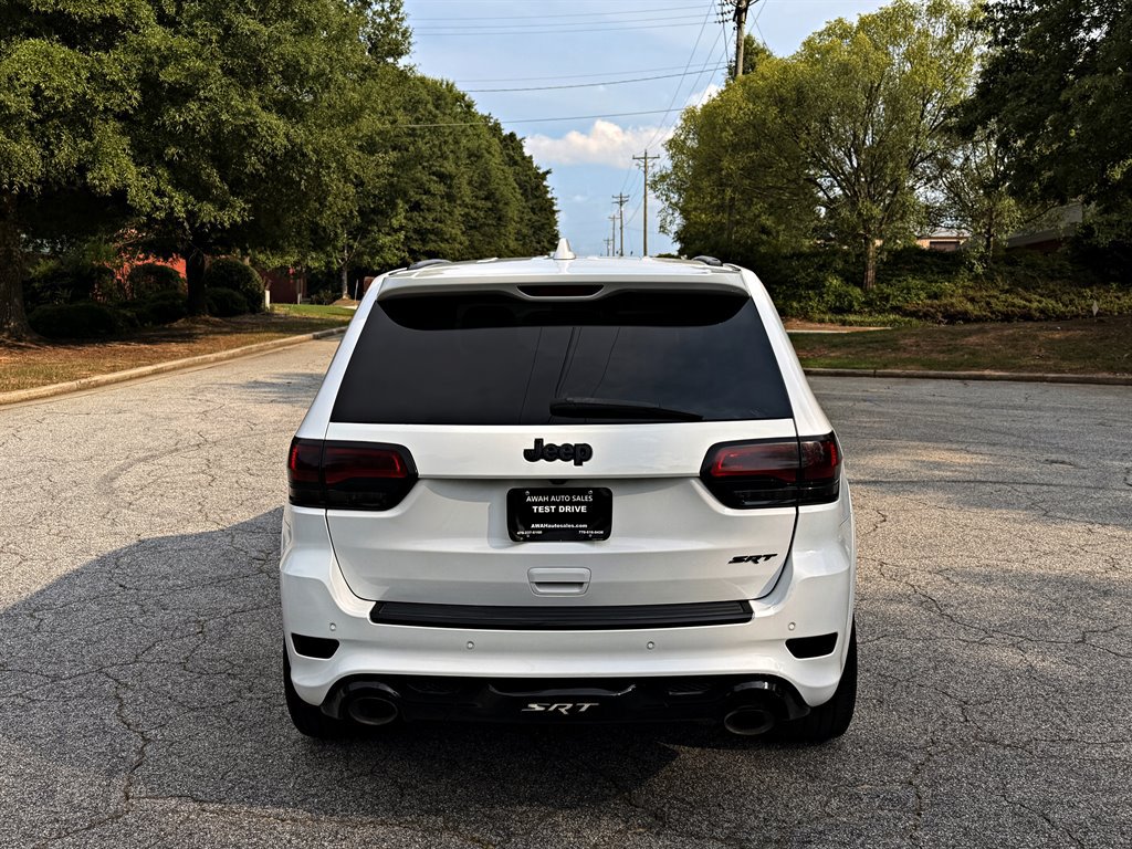 Used 2015 Jeep Grand Cherokee SRT AWD/4WD image 6