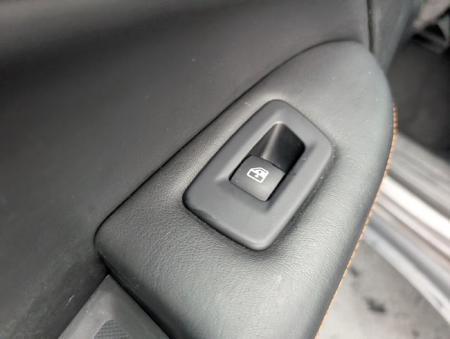 Used 2019 Jeep Compass Sport w/ Tech Group AWD/4WD image 13