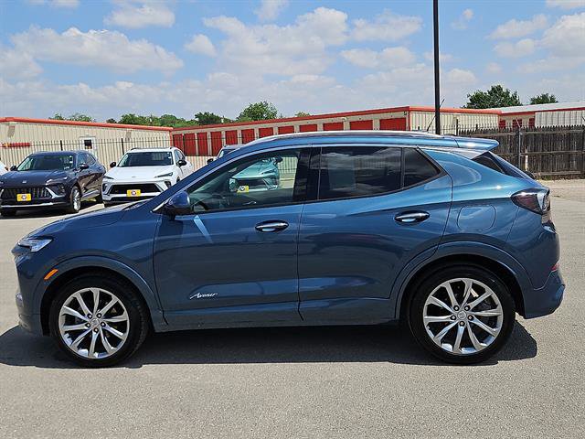 Used 2024 Buick Encore GX Avenir w/ Avenir Technology Package image 3