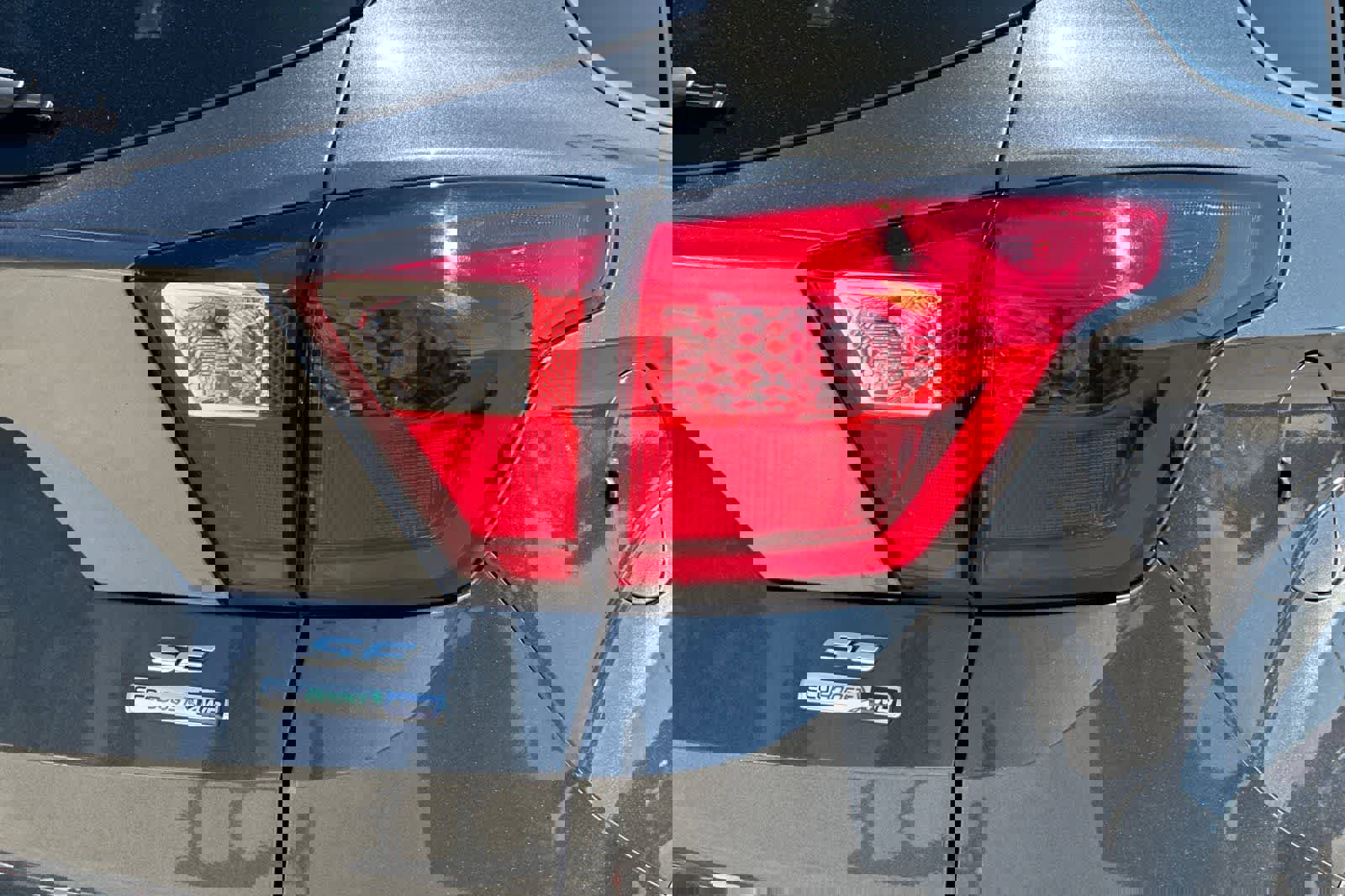 Used 2019 Ford Escape SE image 35