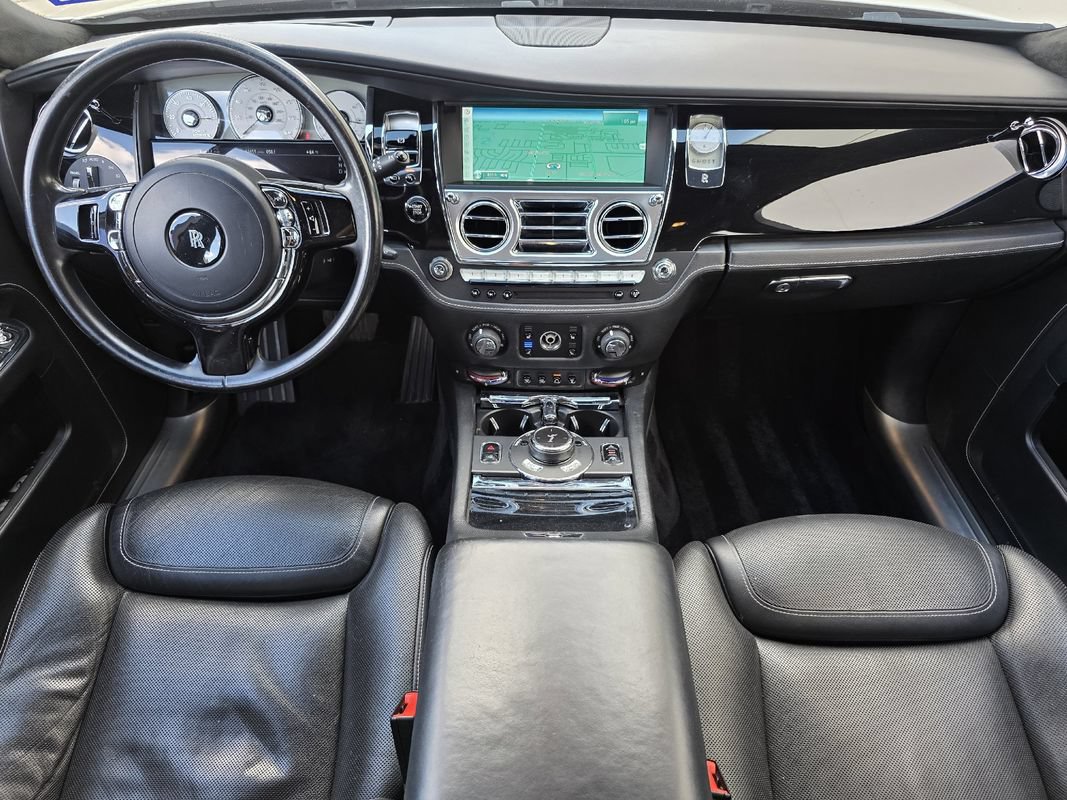 Used 2016 Rolls-Royce Ghost RWD image 10