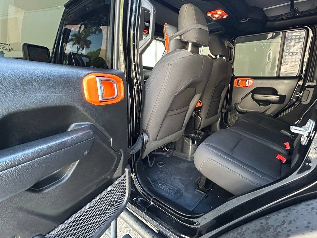 Used 2022 Jeep Wrangler Unlimited Sport AWD/4WD image 44
