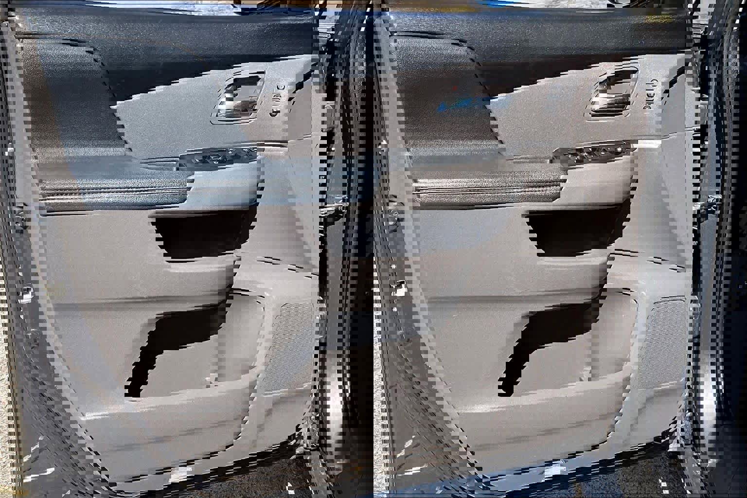 Used 2014 Honda Odyssey Touring Elite image 22