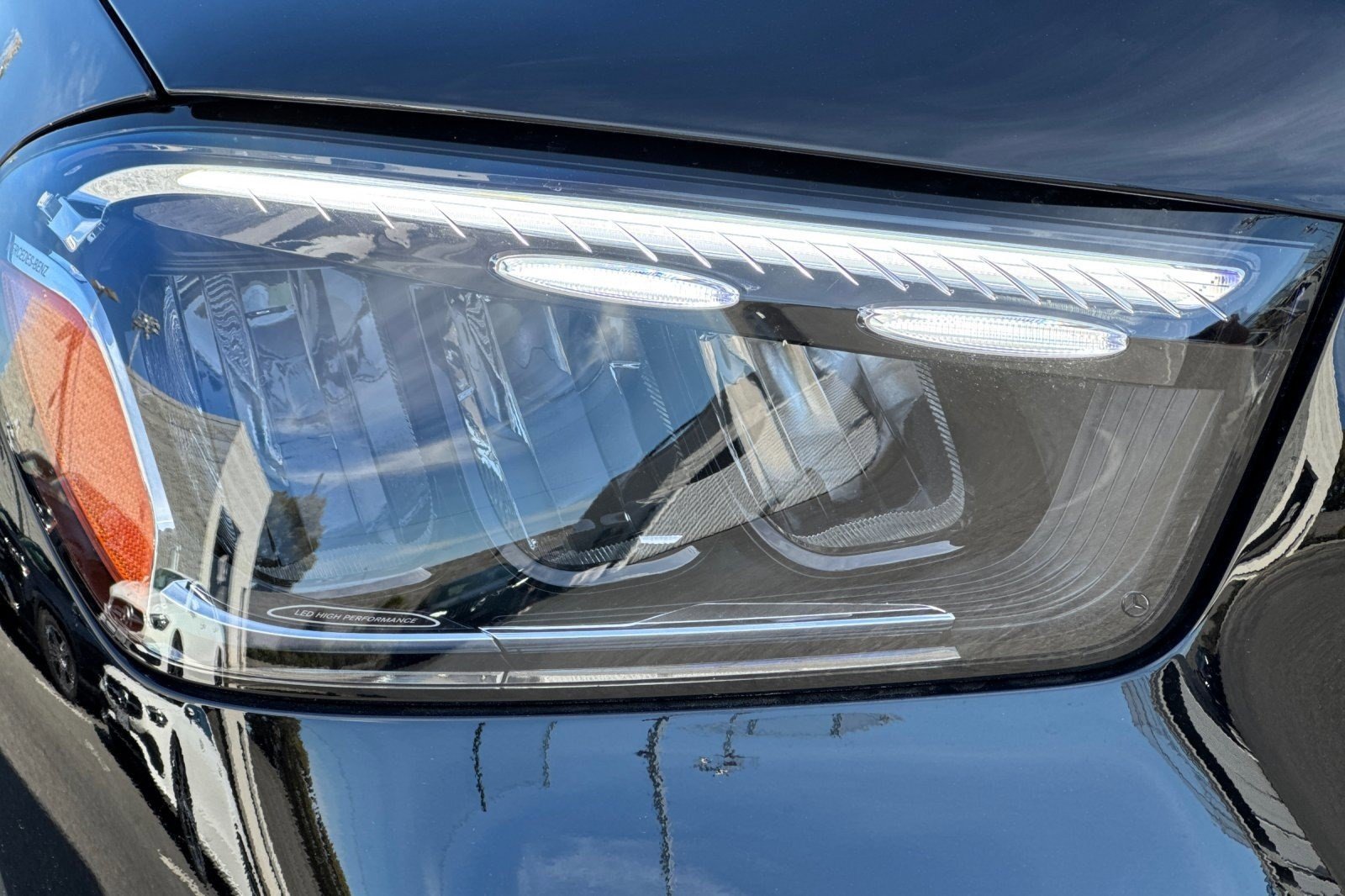 Used 2025 Mercedes-Benz GLE 350 4MATIC image 10