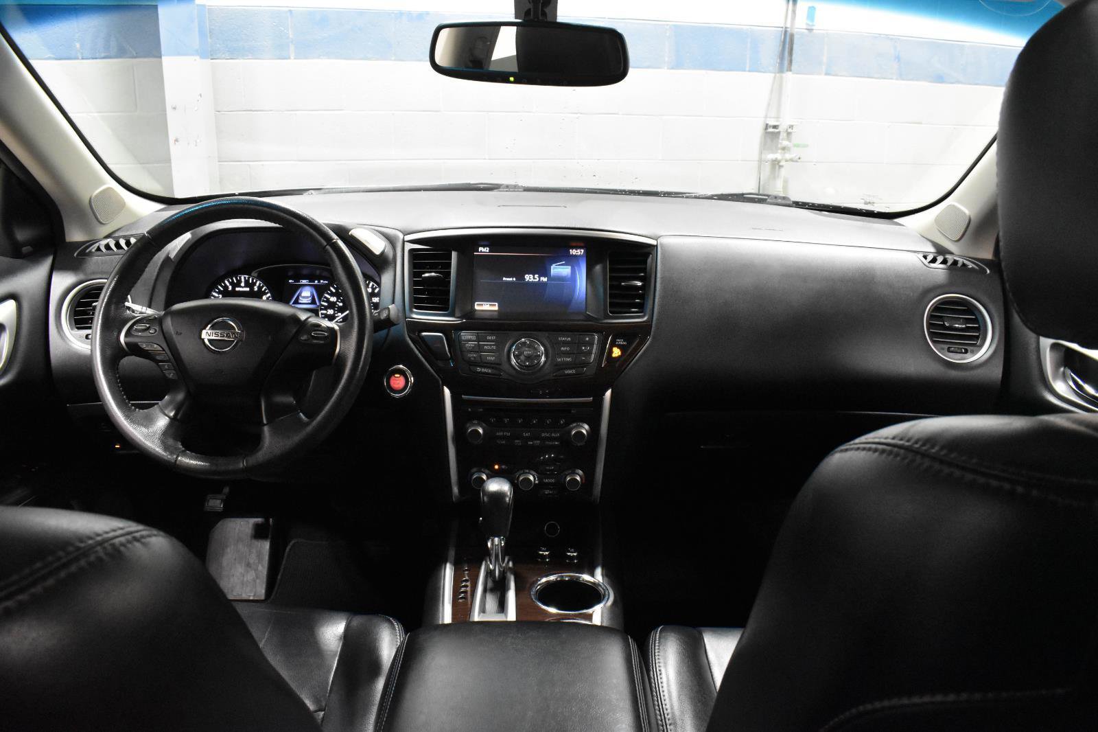 Used 2015 Nissan Pathfinder Platinum w/ Cargo Package AWD/4WD image 7