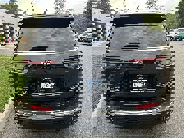 Certified 2022 Jeep Grand Cherokee L Overland image 27