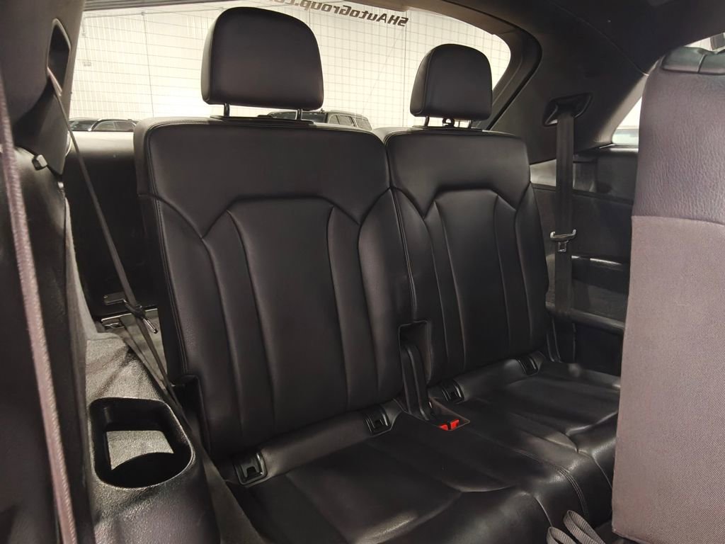 Used 2019 Audi Q7 3.0T Premium Plus w/ Premium Plus Package AWD/4WD image 24