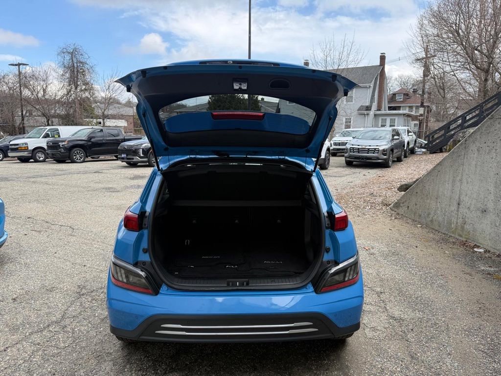 Certified 2023 Hyundai Kona Limited image 5