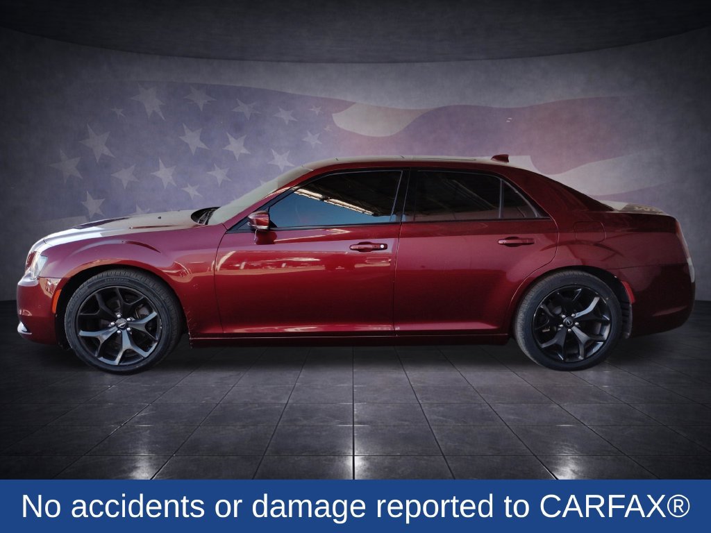 Used 2021 Chrysler 300 S RWD image 2